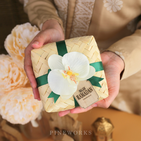 Raya 2025: Comel Gift Set