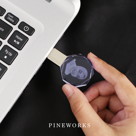 Personalized Round Crystal USB Flash Drives