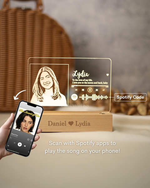 Wireless Maple Wooden Photo Plaque LED Night Lamp