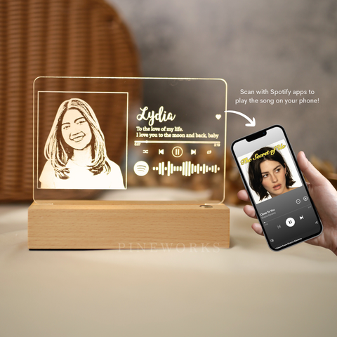 Wireless Maple Wooden Photo Plaque LED Night Lamp