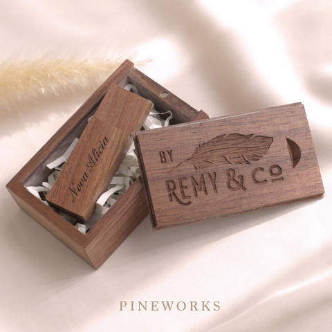 Mahogany Wooden USB Flash Drive